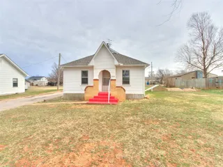 Sold home at 923 S 12th Street