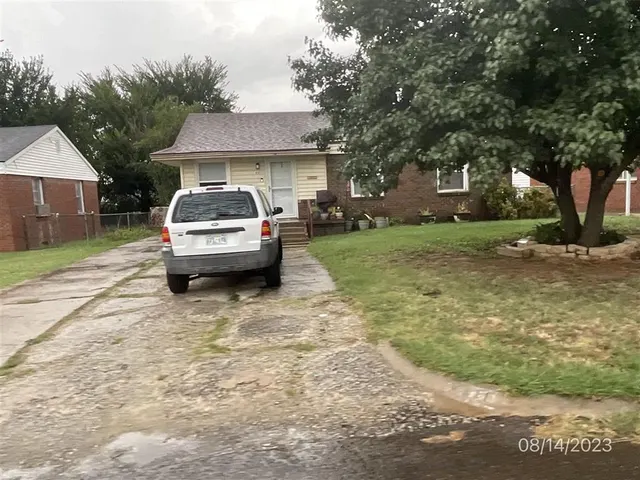 Front exterior — 411 Showalter Drive, Midwest City, OK 73110