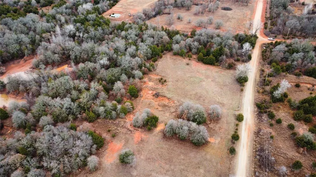 Photo 7 — 1301 Garnet Road, Norman, OK 73026