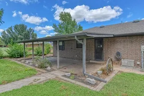 Photo 4 — 503 S Clifford Court, Wayne, OK 73095