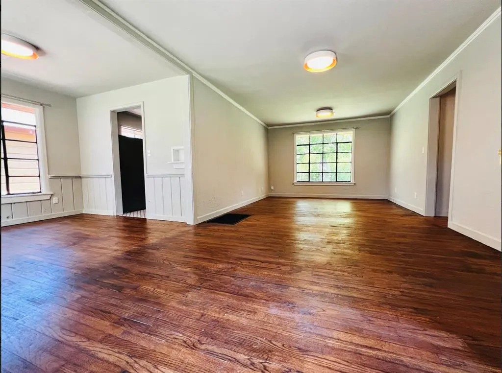 Photo 2 — 1213 Huntington Way, Norman, OK 73069