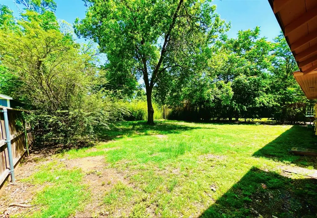 Photo 13 — 1213 Huntington Way, Norman, OK 73069