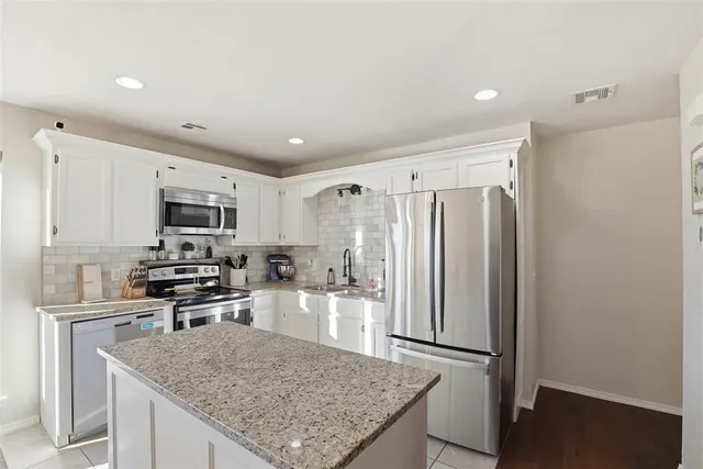 Photo 8 — 6807 NW 63rd Terrace, Oklahoma City, OK 73132