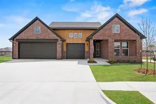 Sold home at 10532 NW 33rd Place