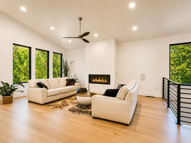 Photo 7 — 716 S Pickard Avenue, Norman, OK 73069