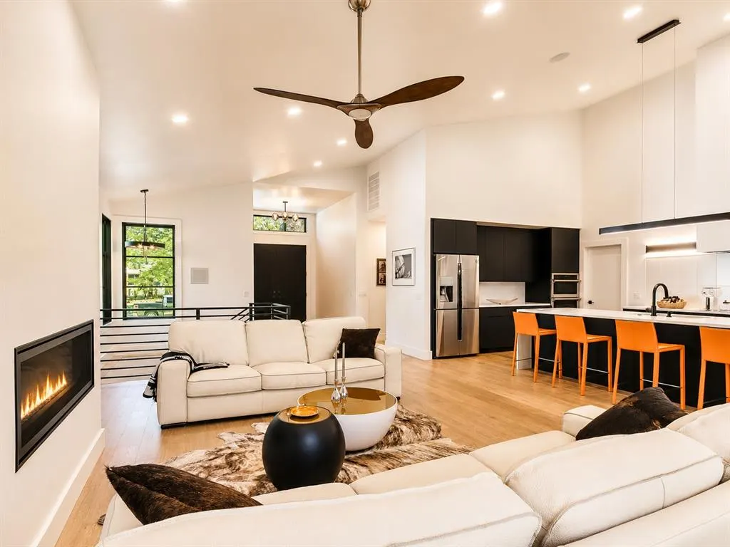 Photo 10 — 716 S Pickard Avenue, Norman, OK 73069