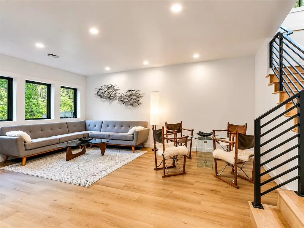 Photo 29 — 716 S Pickard Avenue, Norman, OK 73069