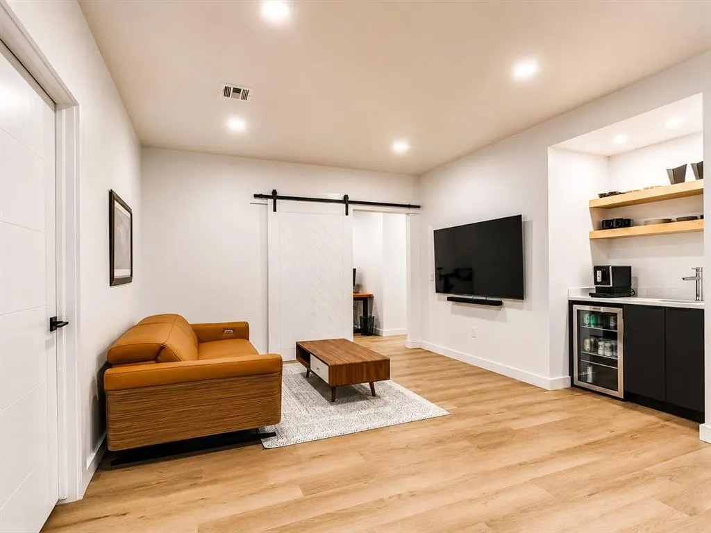 Photo 32 — 716 S Pickard Avenue, Norman, OK 73069
