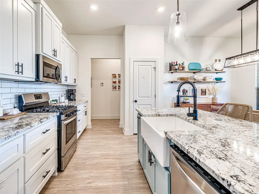 Photo 18 — 720 N 1st Street, Cashion, OK 73016
