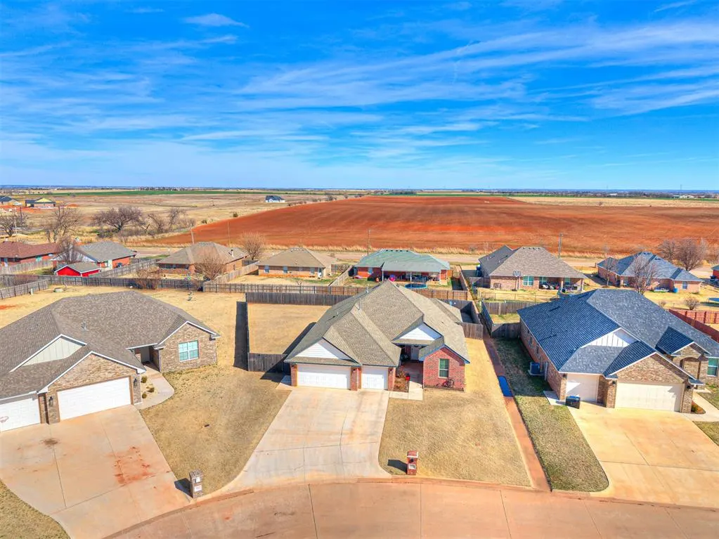 Photo 35 — 720 N 1st Street, Cashion, OK 73016