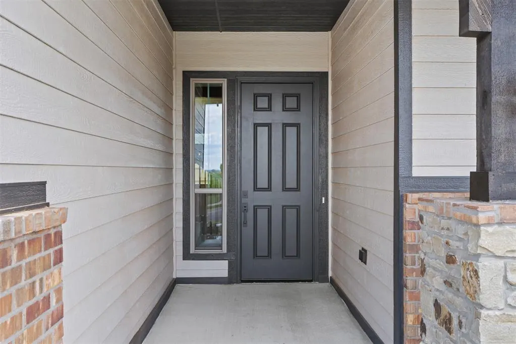 Photo 3 — 1401 SW 160th Street, Moore, OK 73170
