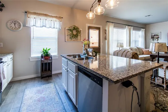 Photo 8 — 15961 Prairie Rose Drive, McLoud, OK 74851