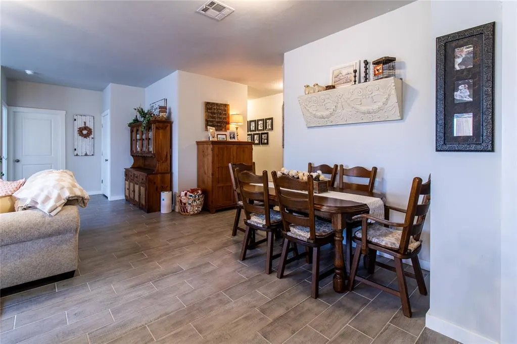 Photo 10 — 15961 Prairie Rose Drive, McLoud, OK 74851