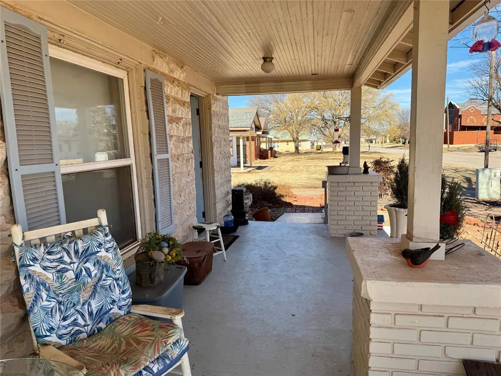 Photo 25 — 308 S Cearlock Avenue, Cheyenne, OK 73628