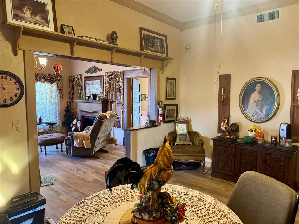 Photo 37 — 308 S Cearlock Avenue, Cheyenne, OK 73628