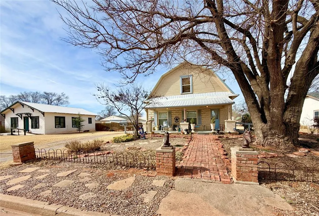 Photo 45 — 308 S Cearlock Avenue, Cheyenne, OK 73628