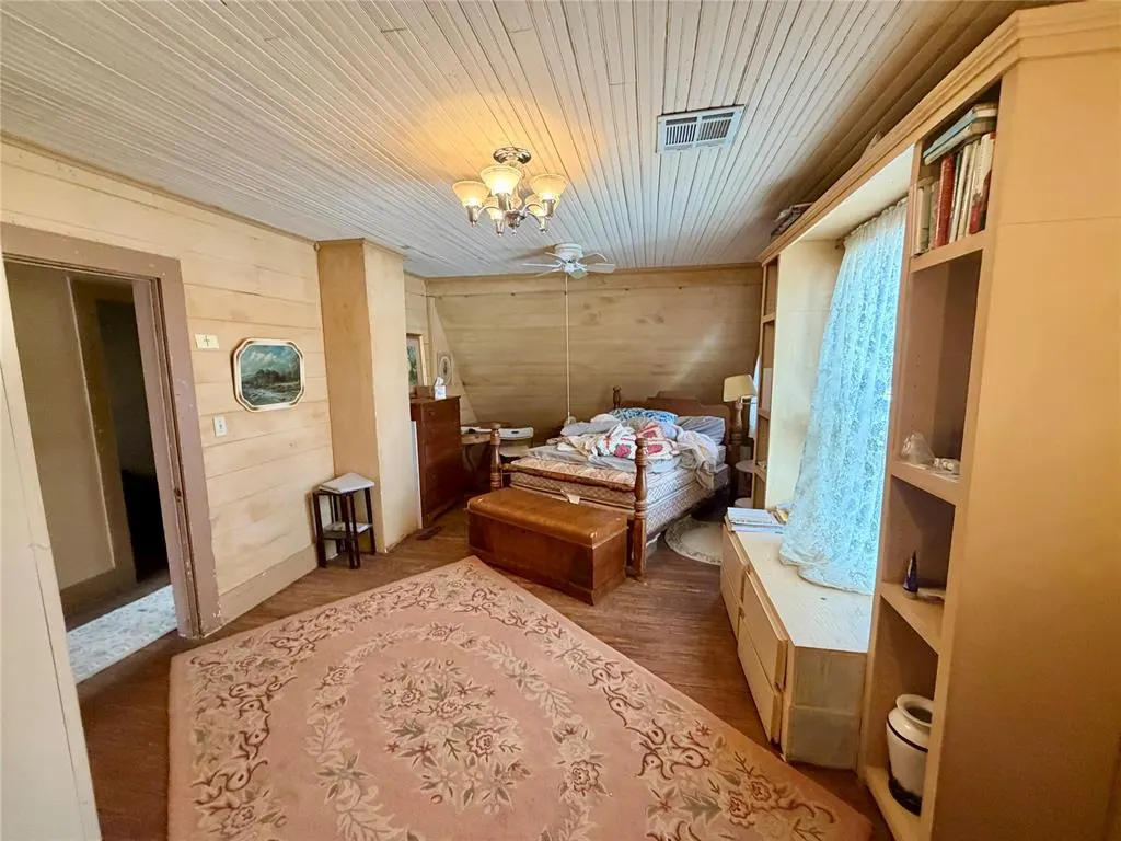 Photo 47 — 308 S Cearlock Avenue, Cheyenne, OK 73628