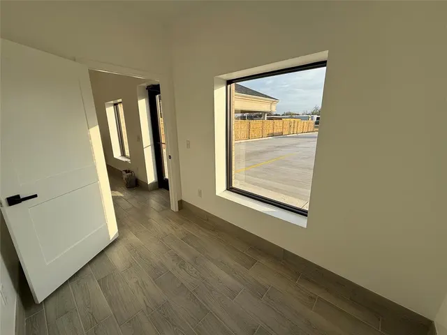 Photo 3 — 4417 NW 39th Street, Oklahoma City, OK 73112