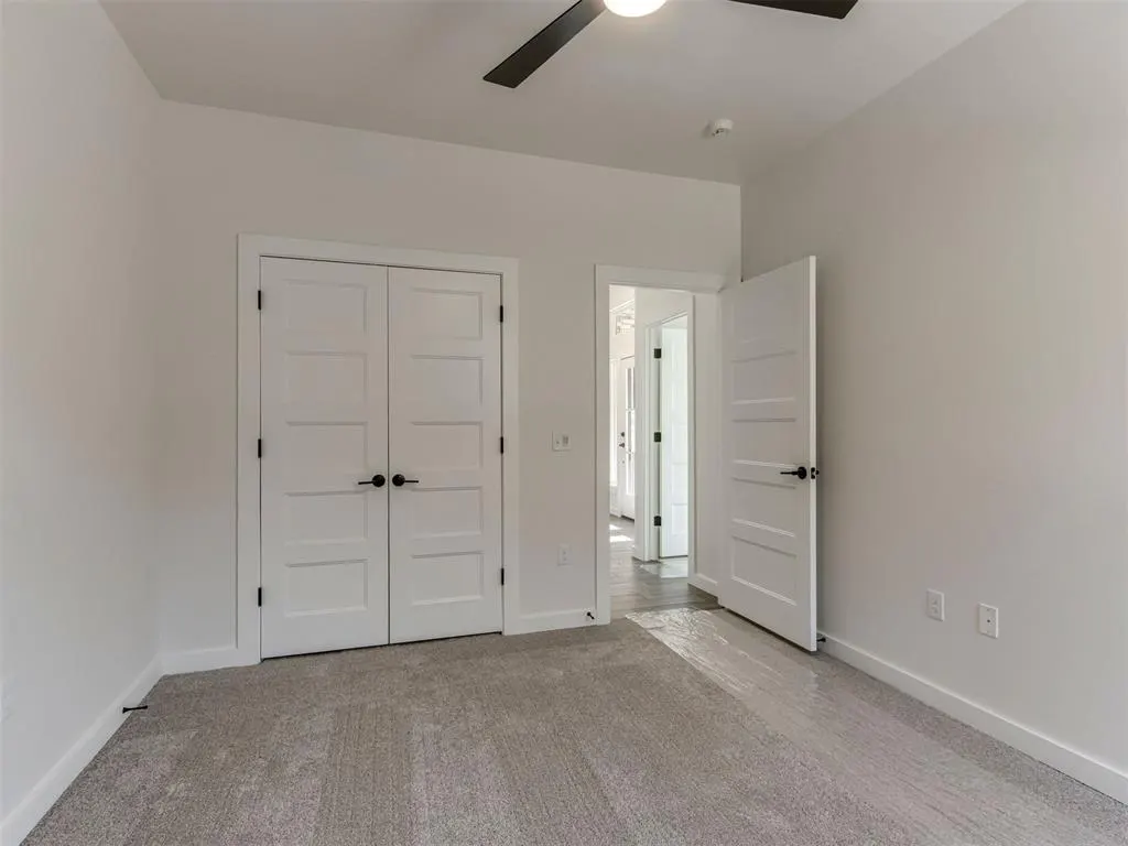 Photo 27 — 1913 SW 40th Street, Moore, OK 73160