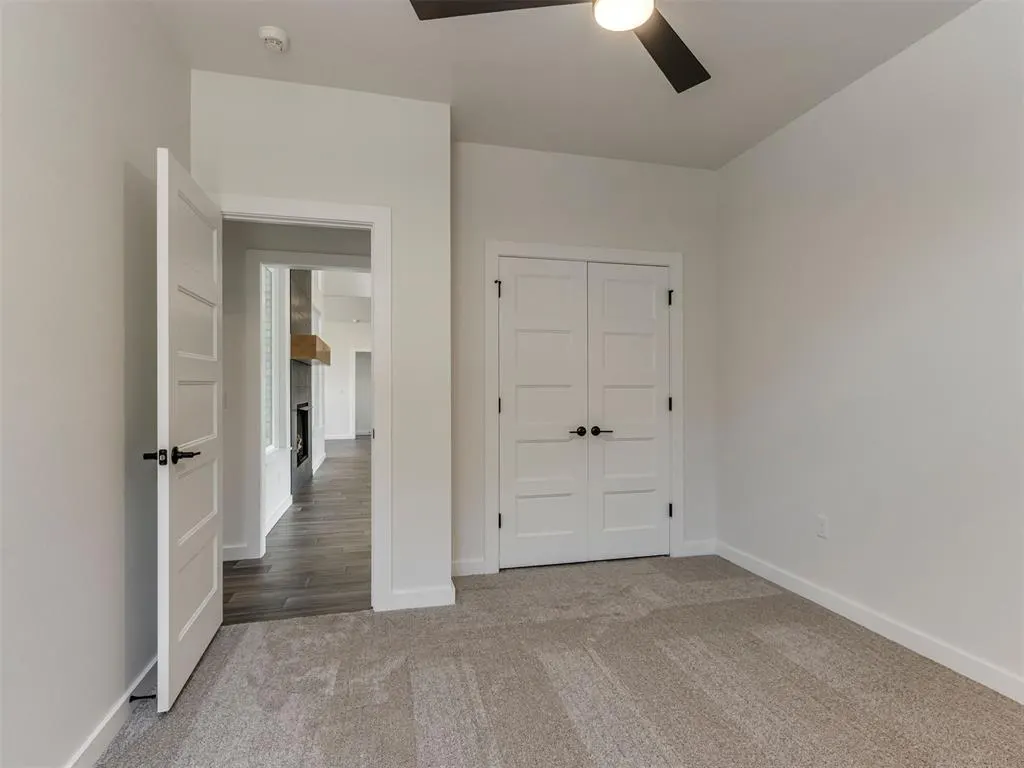 Photo 29 — 1913 SW 40th Street, Moore, OK 73160
