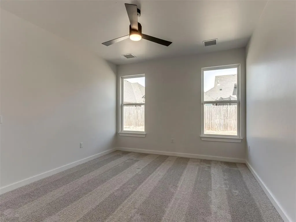 Photo 30 — 1913 SW 40th Street, Moore, OK 73160