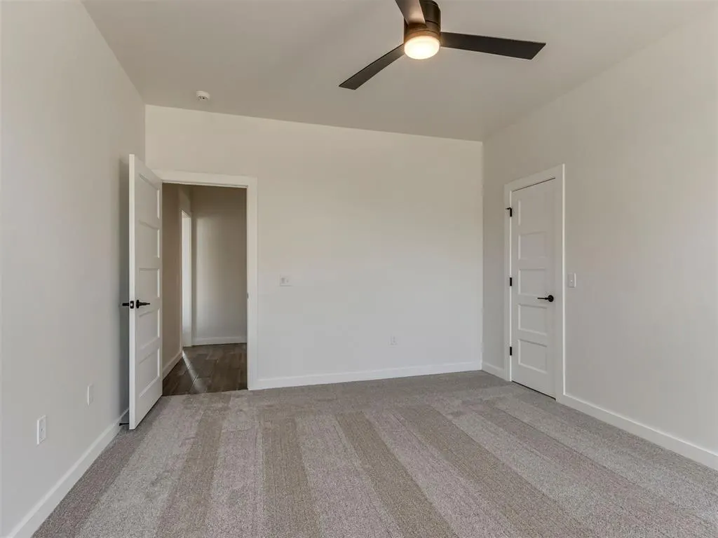 Photo 31 — 1913 SW 40th Street, Moore, OK 73160