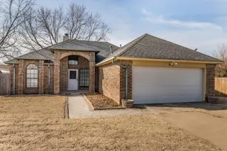Sold home at 904 Merlin Circle