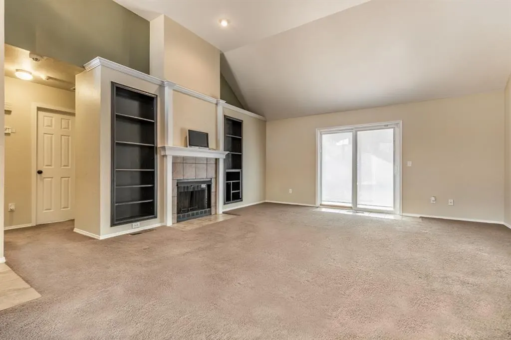 Photo 5 — 904 Merlin Circle, Norman, OK 73072