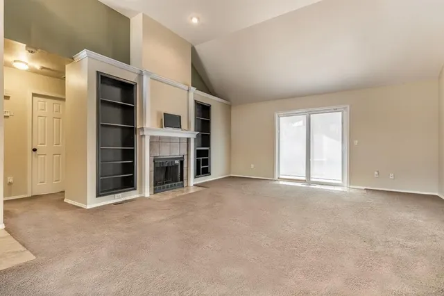 Photo 5 — 904 Merlin Circle, Norman, OK 73072