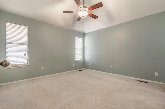 Photo 6 — 904 Merlin Circle, Norman, OK 73072