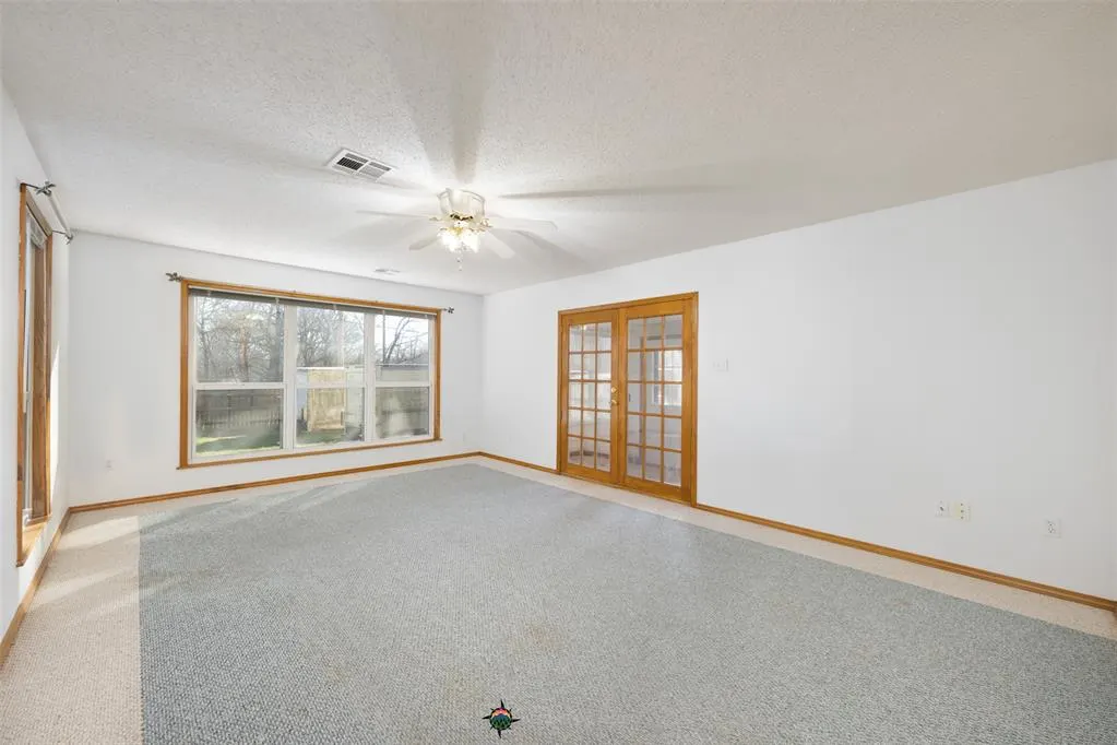 Photo 10 — 825 S 3rd Avenue, Purcell, OK 73080