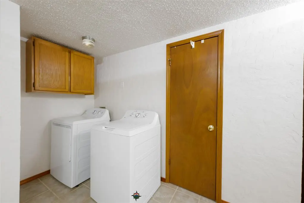 Photo 16 — 825 S 3rd Avenue, Purcell, OK 73080