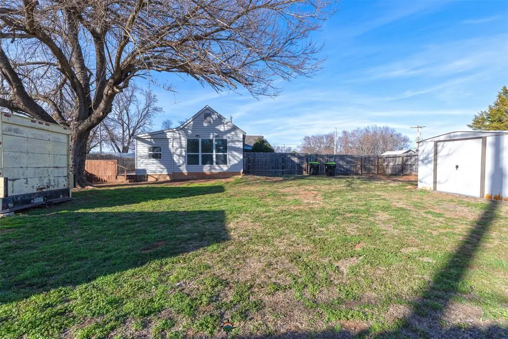 Photo 20 — 825 S 3rd Avenue, Purcell, OK 73080