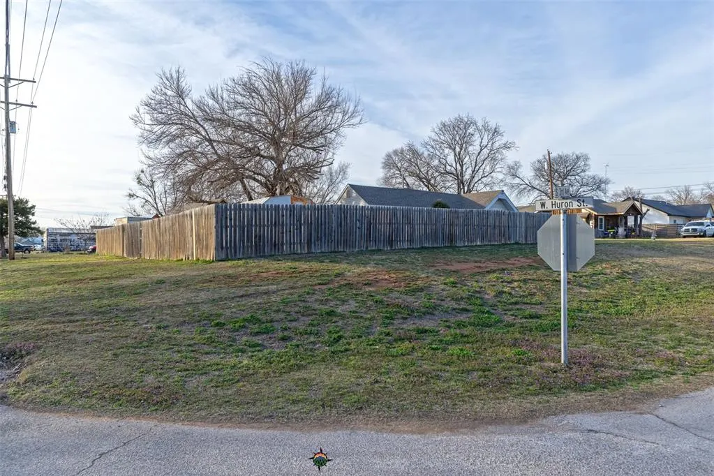 Photo 27 — 825 S 3rd Avenue, Purcell, OK 73080
