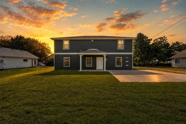 Photo 2 — 9 N State Street, Edmond, OK 73003