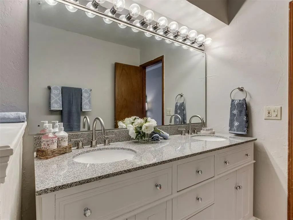 Photo 23 — 7913 S McKinley Avenue, Oklahoma City, OK 73139
