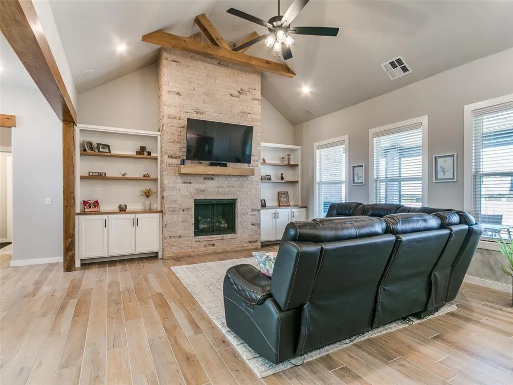 Photo 9 — 11617 SW 58th Street, Mustang, OK 73064