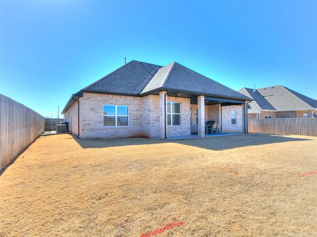 Photo 39 — 11617 SW 58th Street, Mustang, OK 73064