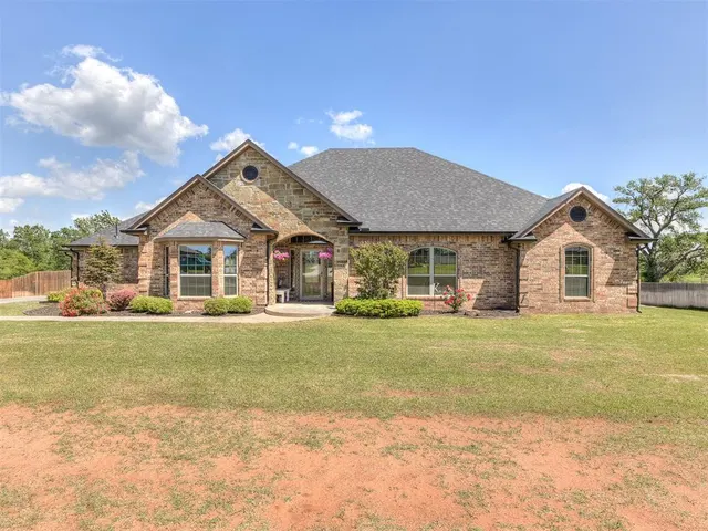 Front exterior — 953 County Street 2982, Blanchard, OK 73010