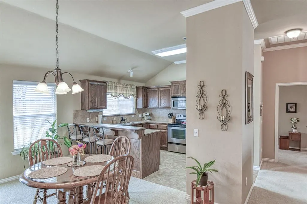 Photo 14 — 1416 N Baycharter Street, Norman, OK 73071