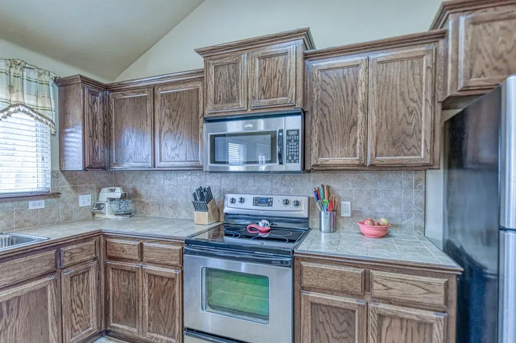 Photo 17 — 1416 N Baycharter Street, Norman, OK 73071