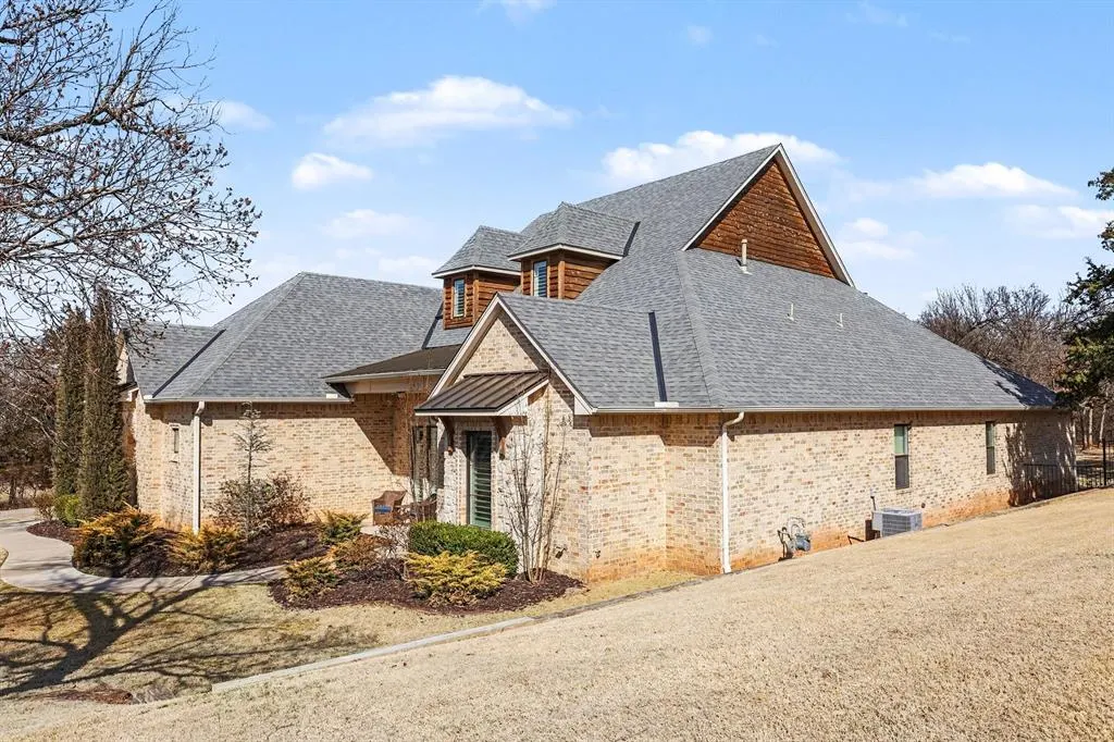 Photo 34 — 2410 Veneterra View, Edmond, OK 73034
