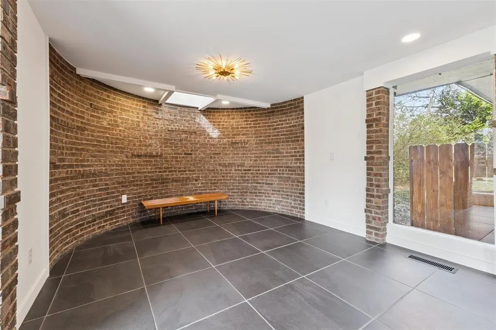 Photo 12 — 2518 Acacia Court, Norman, OK 73072