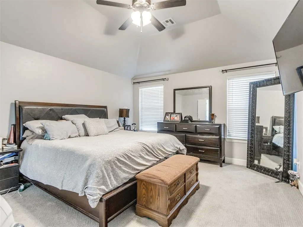 Photo 6 — 9400 Megans Way, McLoud, OK 74851