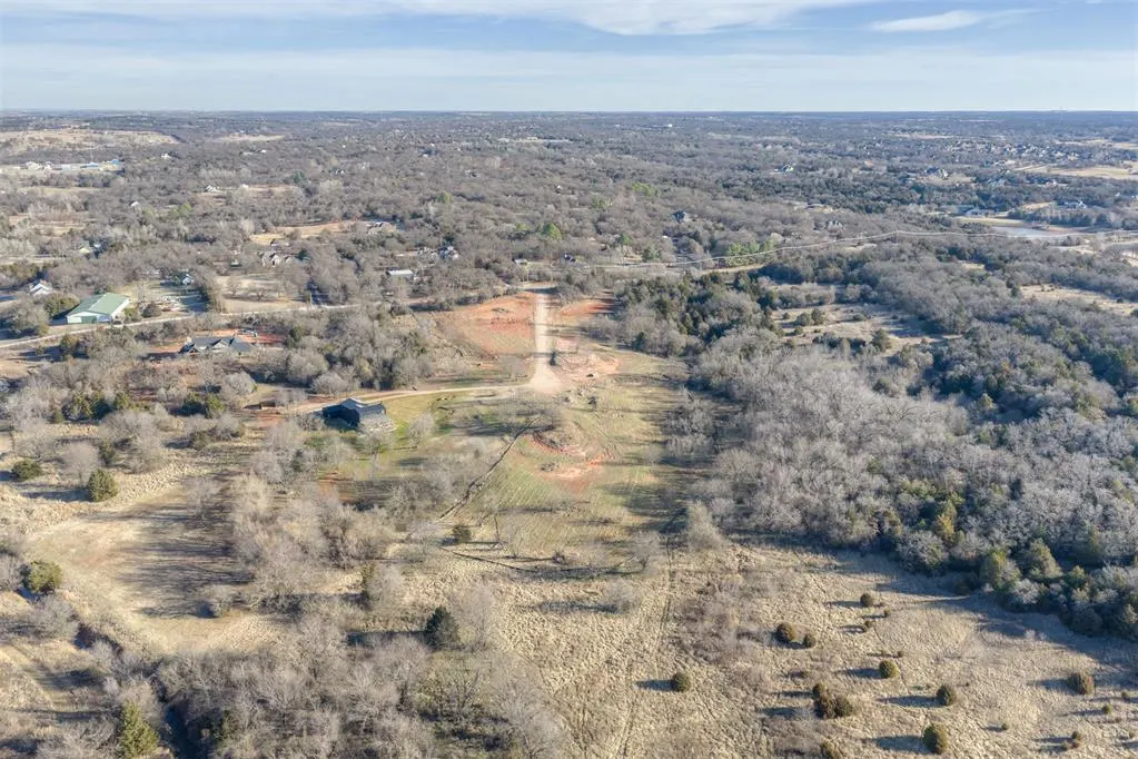 Photo 5 — 6000 E Sorghum Mill Road, Edmond, OK 73034
