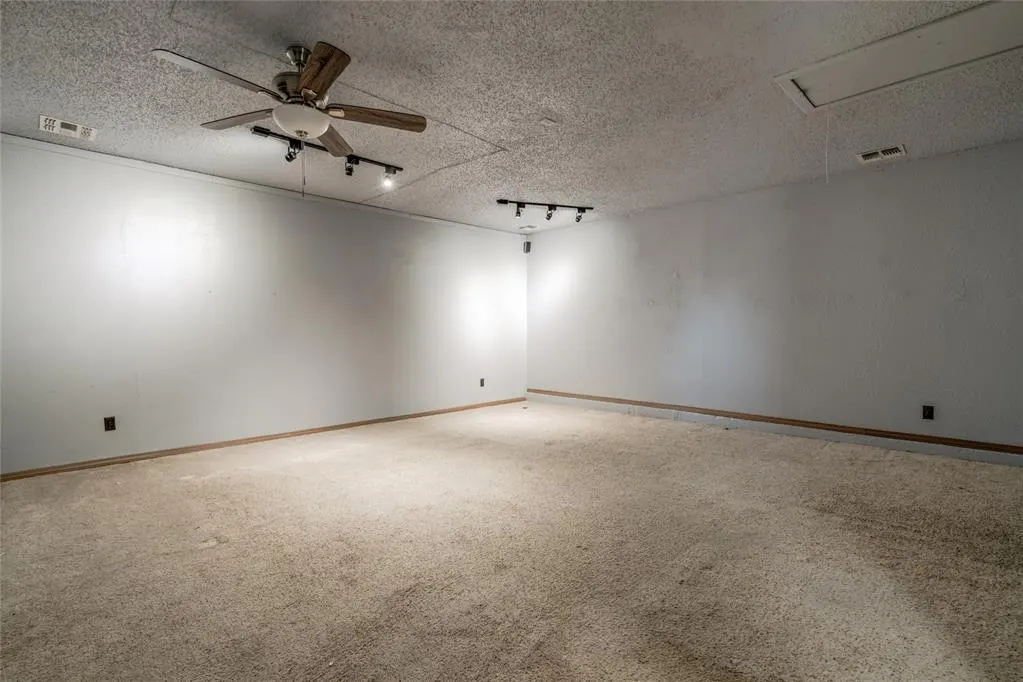 Photo 35 — 2424 SW 100th Street, Oklahoma City, OK 73159