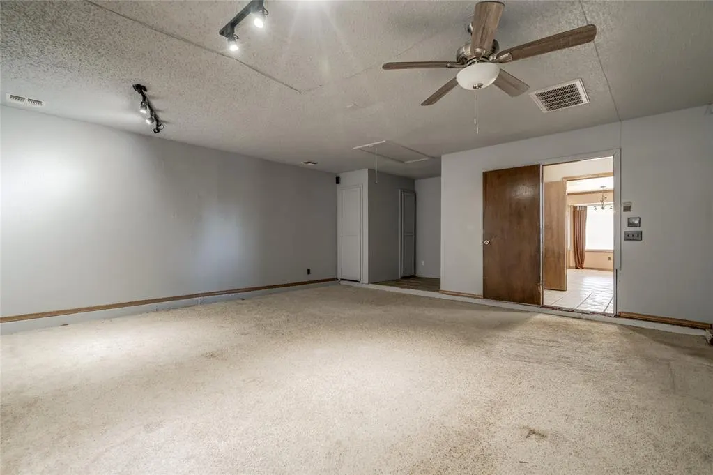 Photo 37 — 2424 SW 100th Street, Oklahoma City, OK 73159