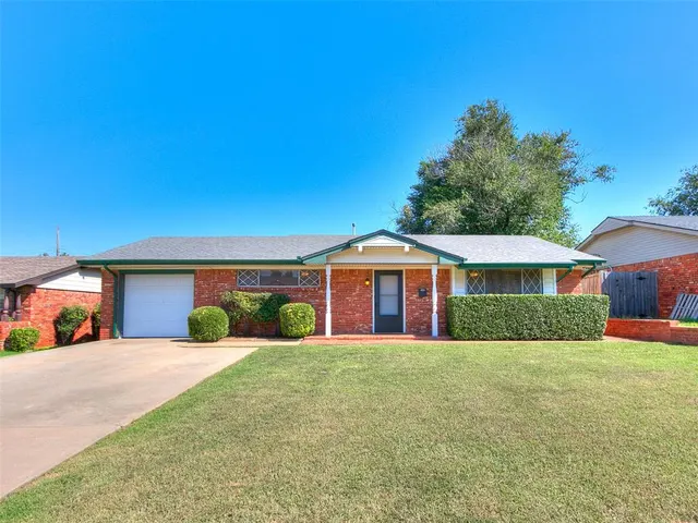 Photo 2 — 5709 NW 64th Street, Warr Acres, OK 73132