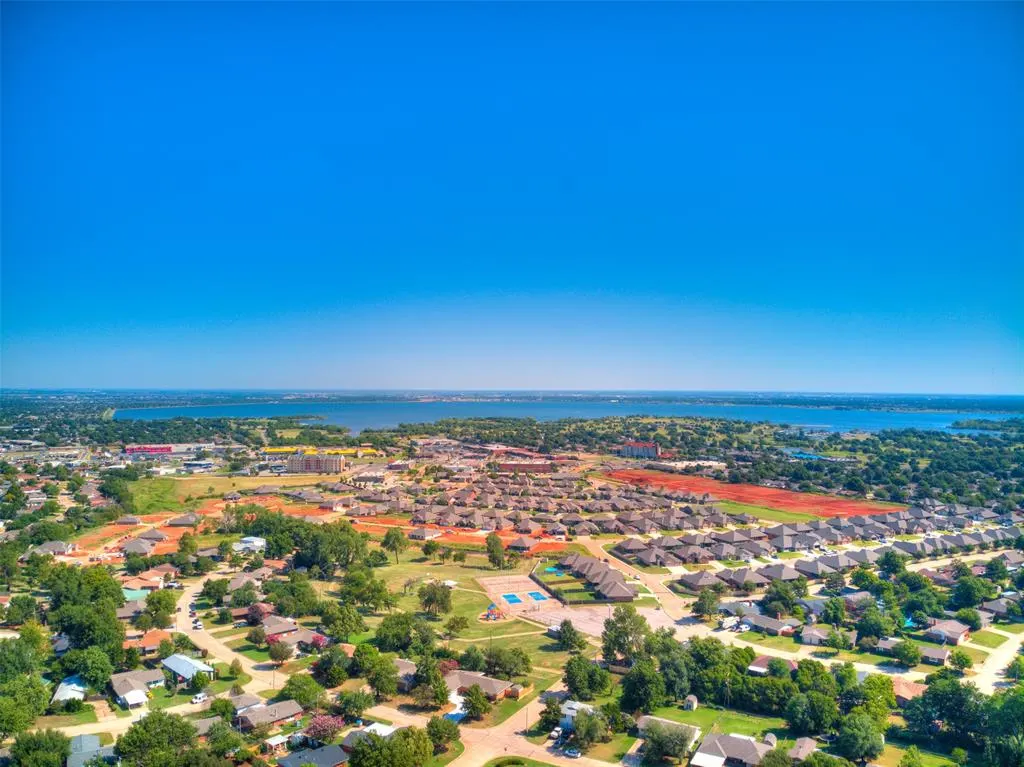 Photo 32 — 5709 NW 64th Street, Warr Acres, OK 73132