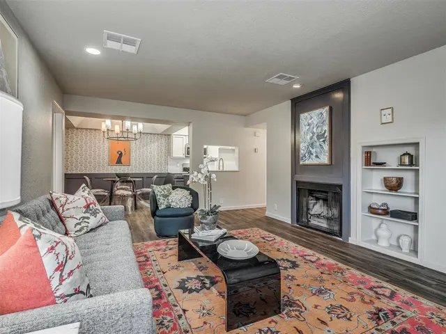 Front exterior — 11403 Springhollow Road 202, Oklahoma City, OK 73120